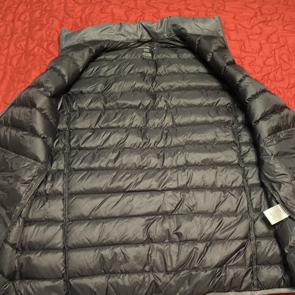 Eddie Bauer vest - Picture 5 of 7